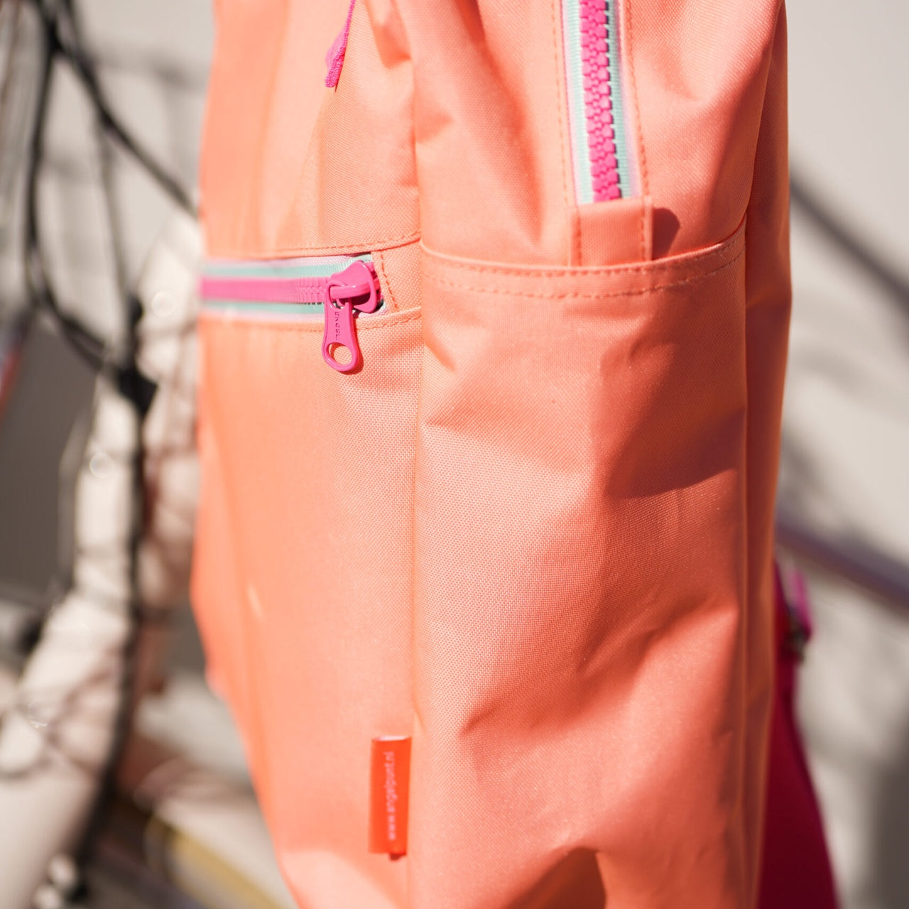 Engel. | Rugzak Large | coral crush
