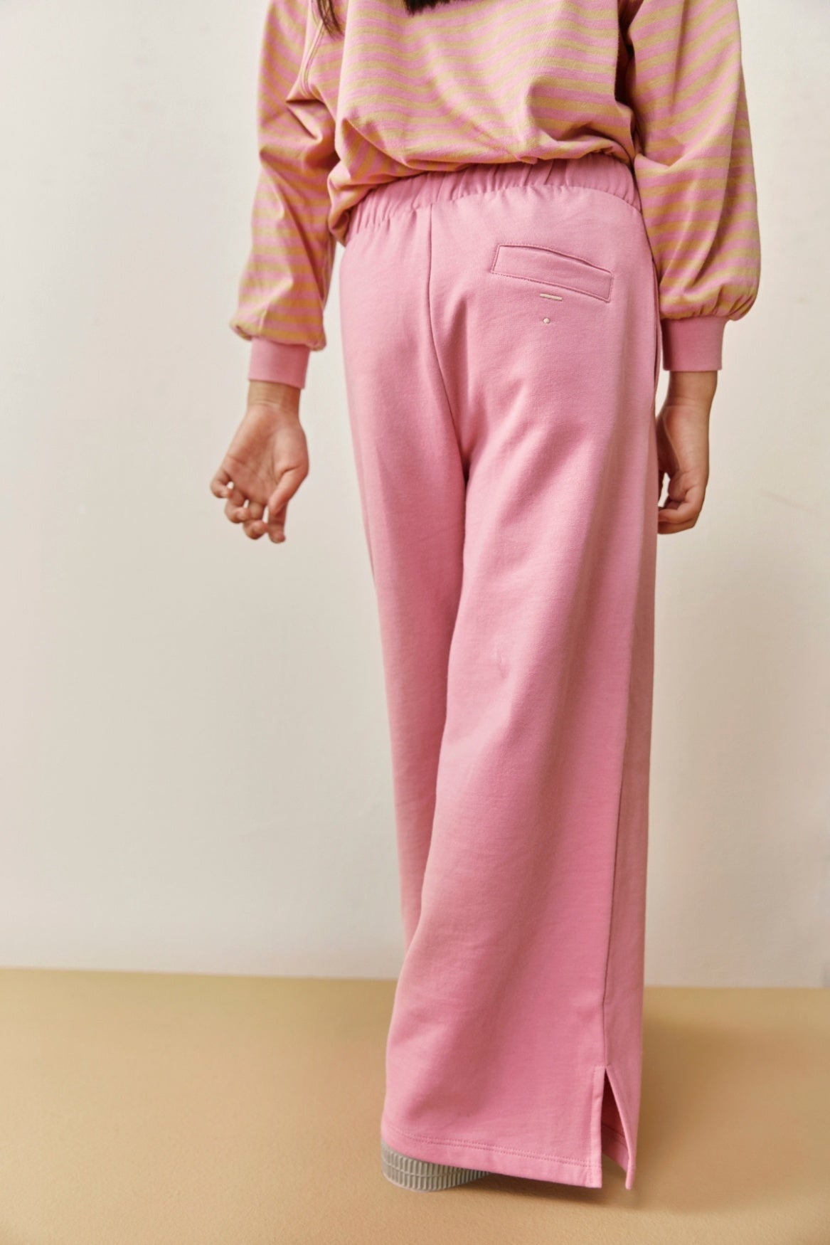 Gray Label | Straight Pants With slit GOTS | bubblegum