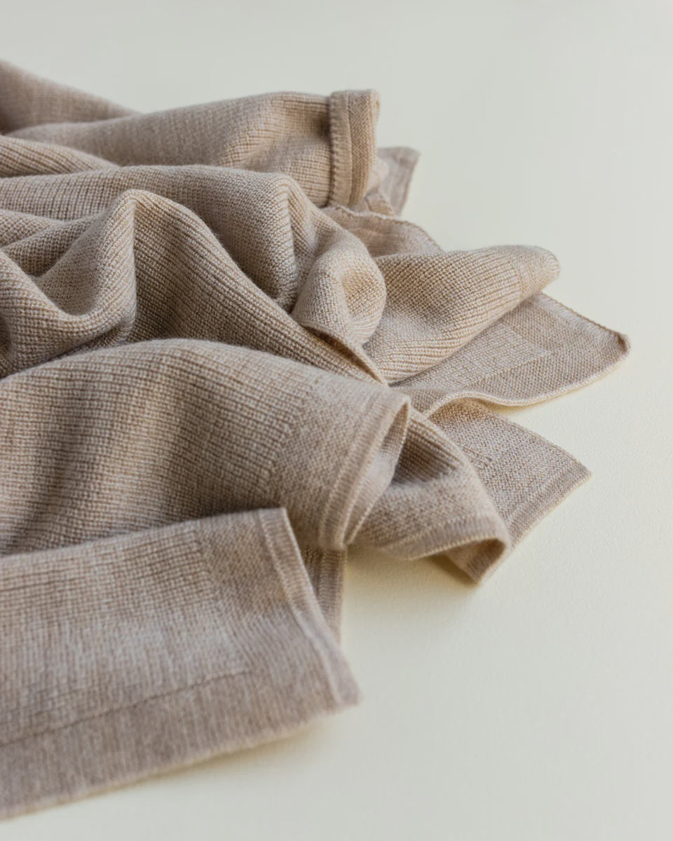 Hvid | Blanket Felix | Sand