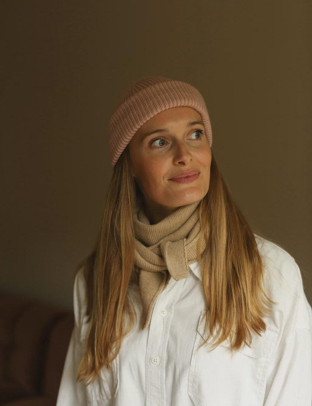 Hvid | Scarf Josephina | Sand