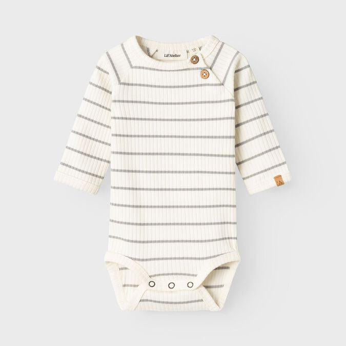 Lil’ atelier | Kail slim body short sleeve | Coconut milk