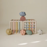 Mushie Elastic shape sorter