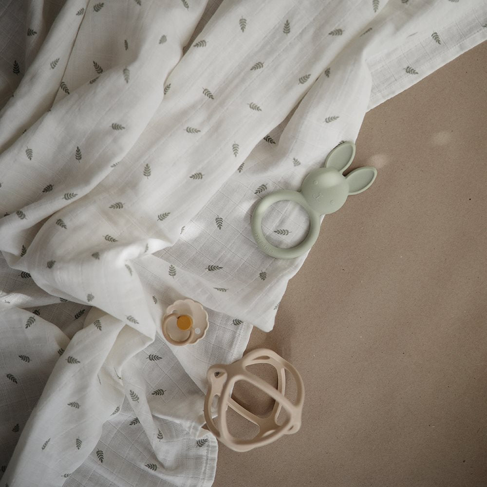 Mushie | Swaddle 120x120 Leaves
