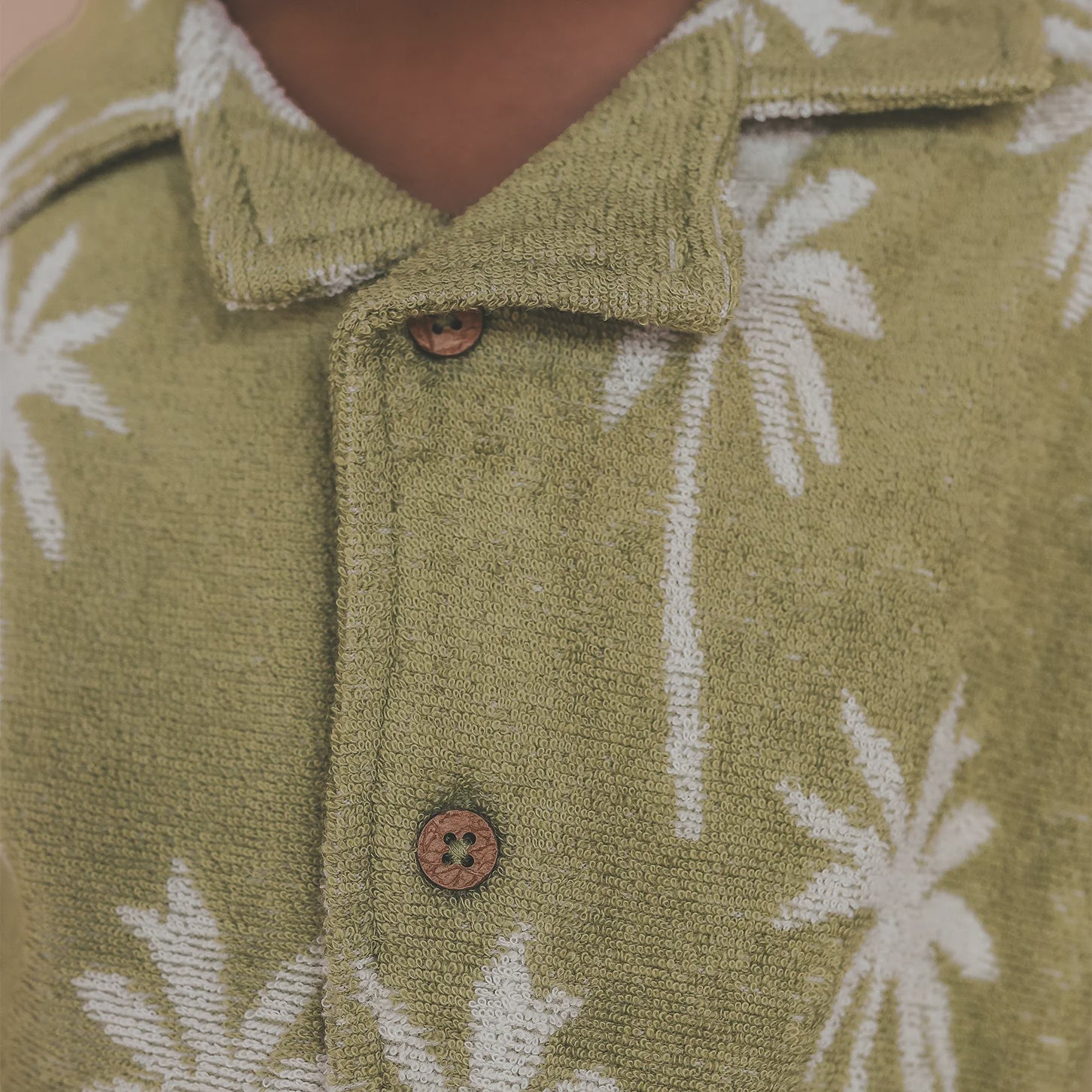 Salted Stories | Beach palms loose shirt - iguana