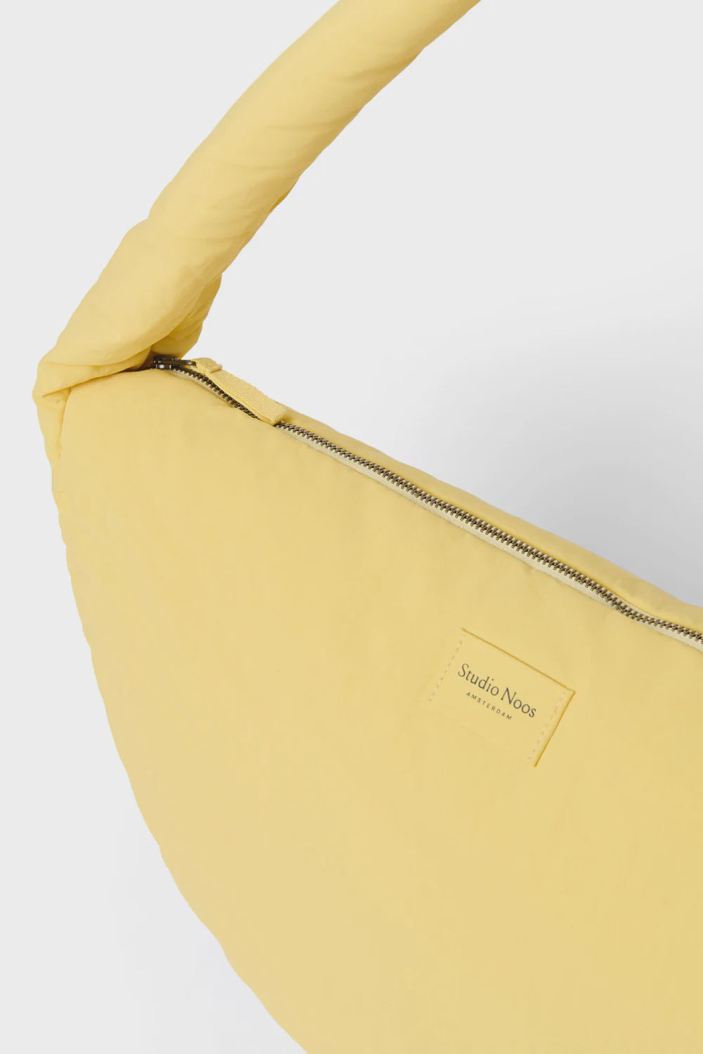 Studio Noos puffy cross body butter yellow