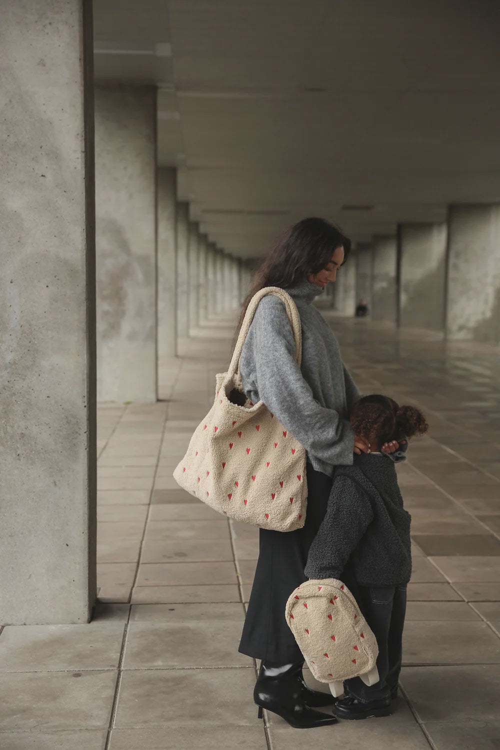 Studio Noos teddy mom bag hart rood