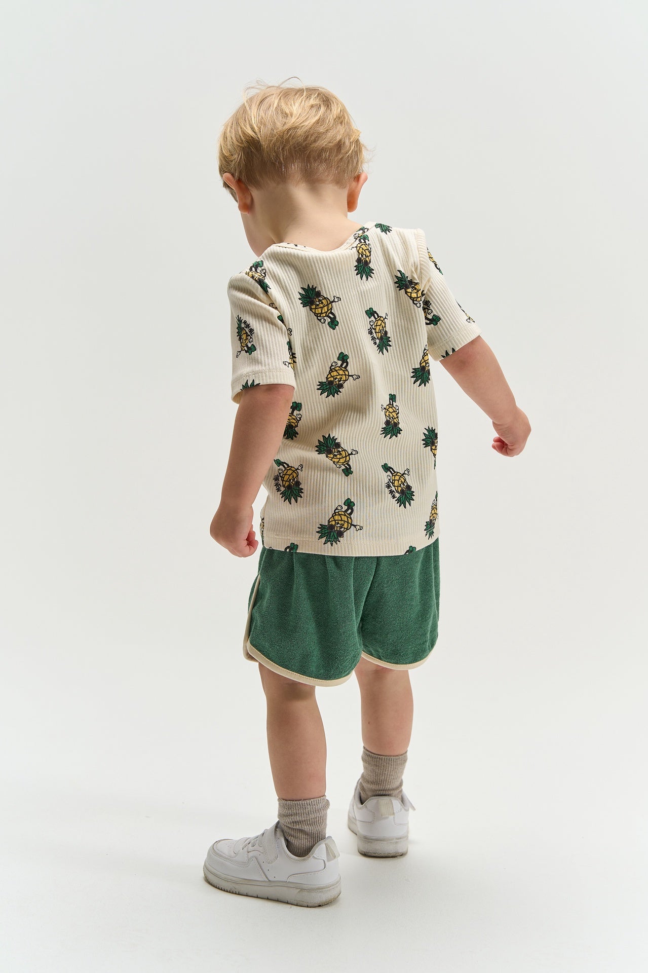 The New Siblings Terry shorts posy green